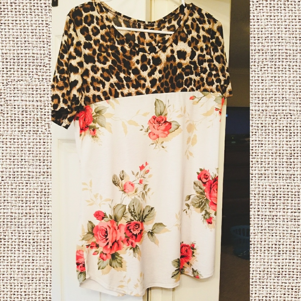 SOLD**Large floral blouse
